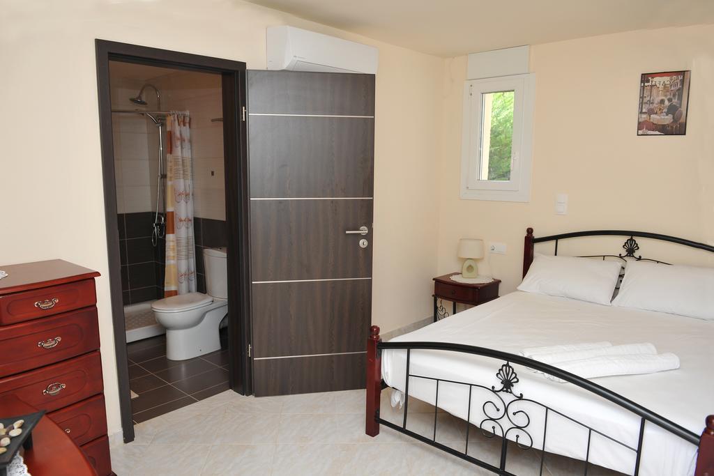Villa Poulades Gouvia Zimmer foto